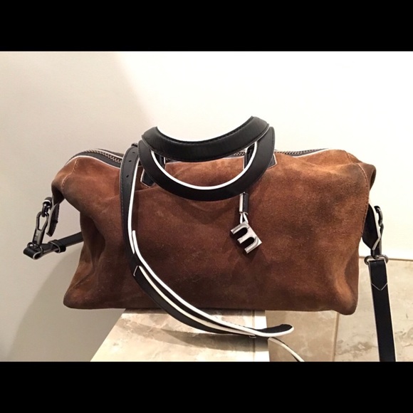 Elizabeth and James Handbags - ✨NWOT Elizabeth and James “Scott Duffle” Bag✨